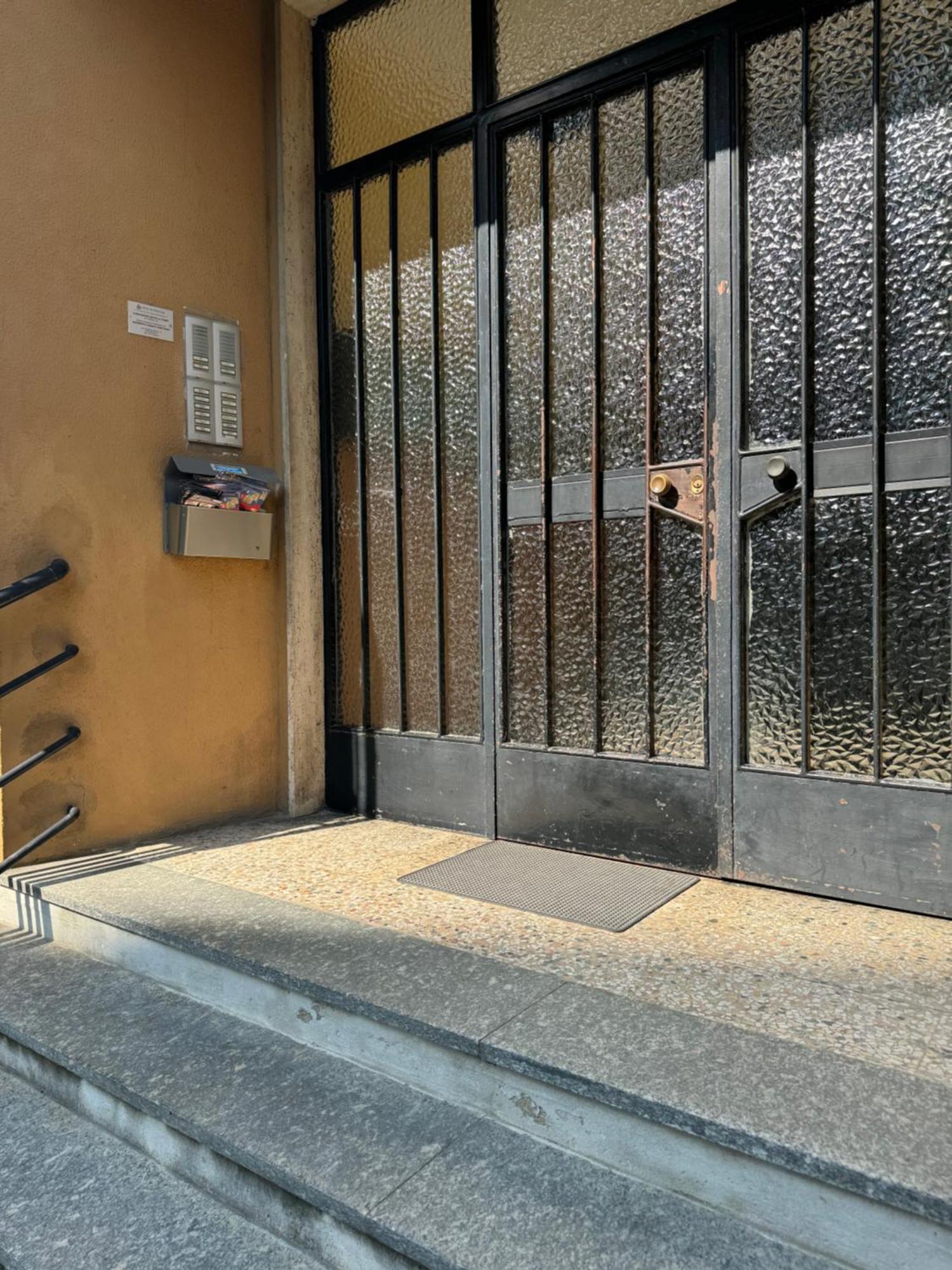 Casa Grivola 29 Apartment Vercelli Bagian luar foto